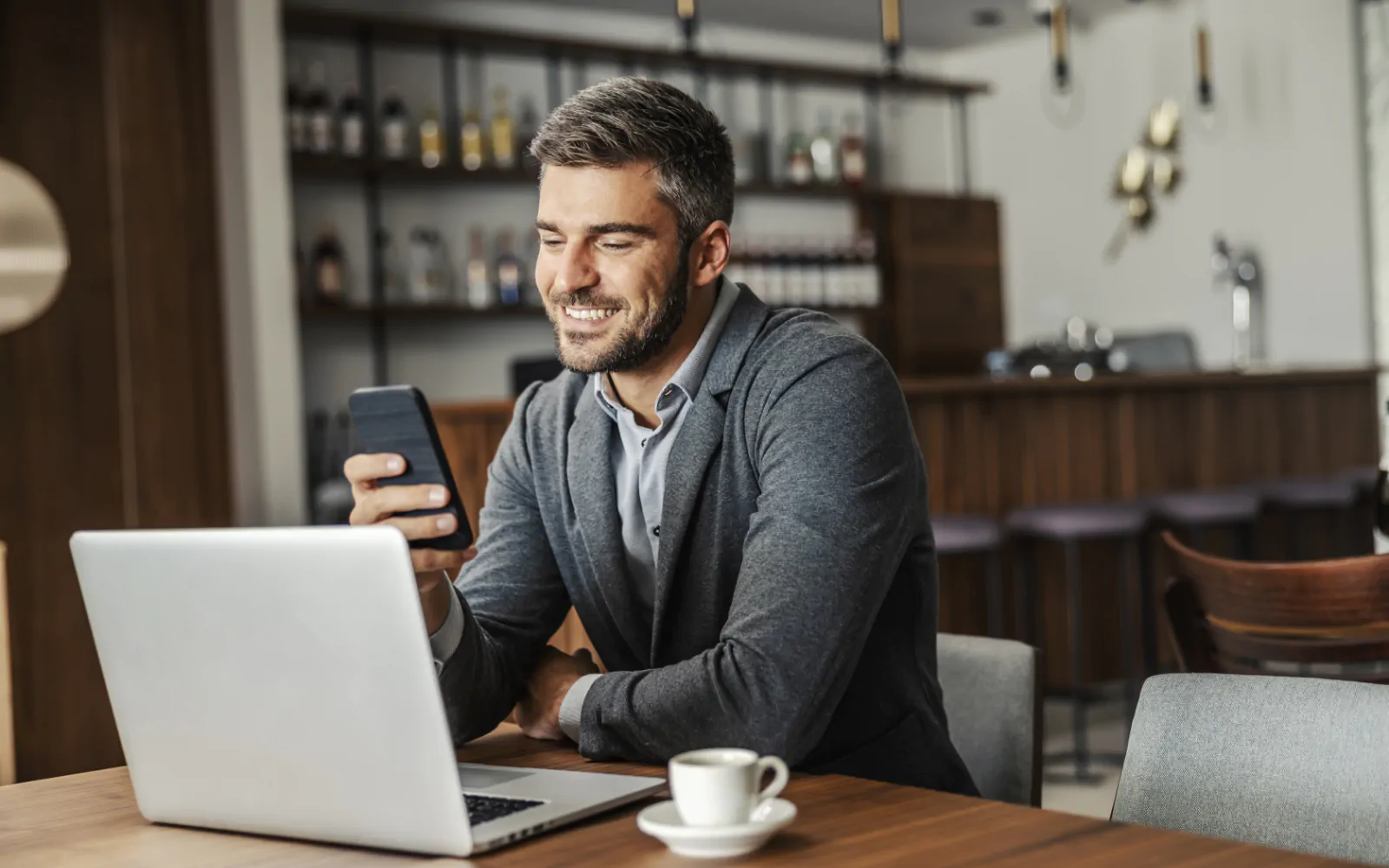 Long-term disciplined investors supported by Menroc Asset Management